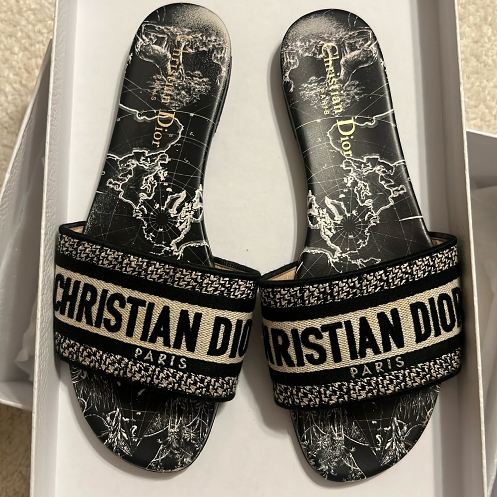 Christian Dior Dway slides 37.5